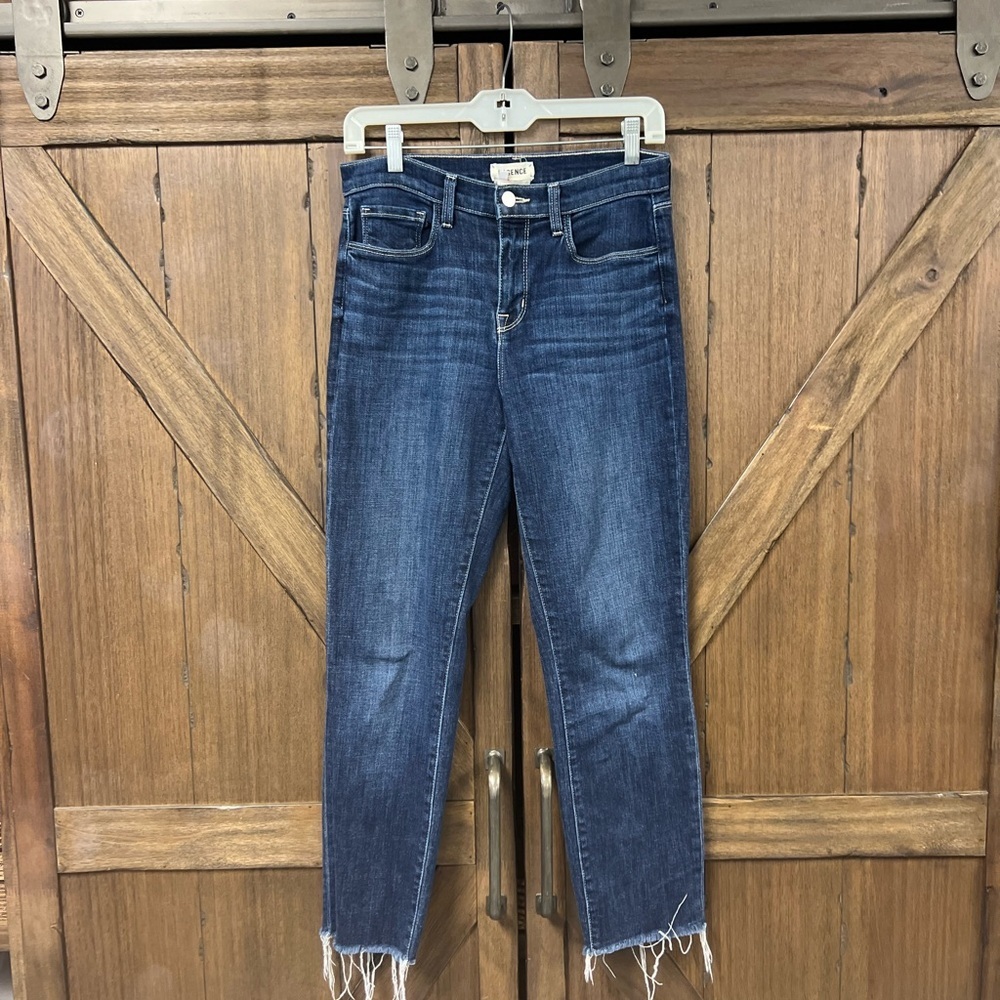 L'AGENCE Straight Leg Distressed Denim Raw Fray Ankle Hem Jeans Size 26 - Picture 2 of 6